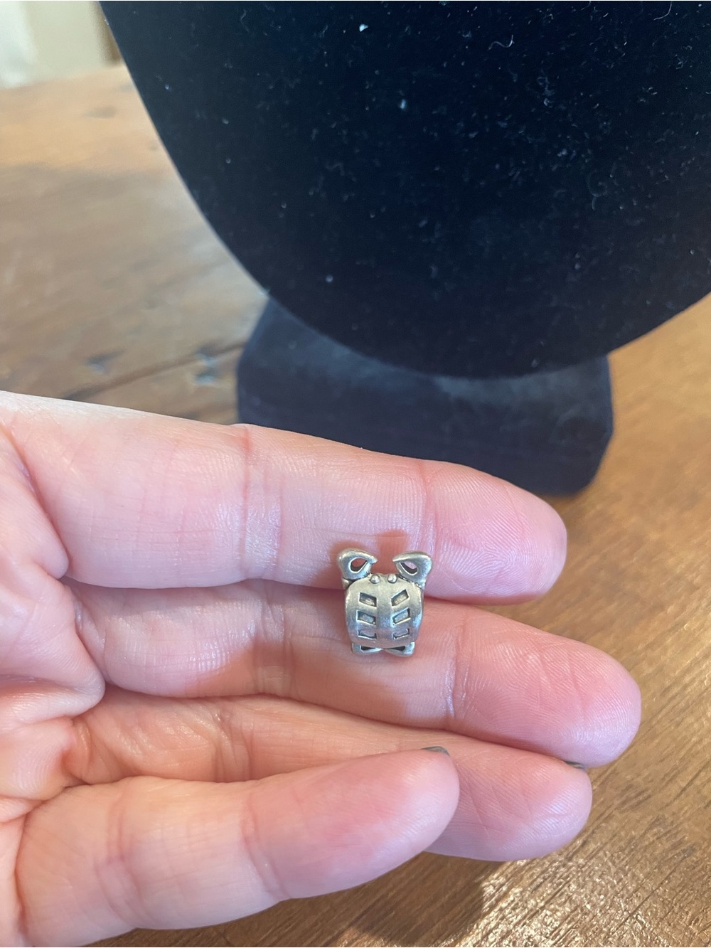 Pandora crab charm in Sterling silver.